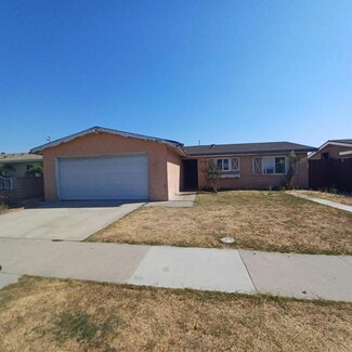 4943 Bunnell St, San Diego, CA 92113