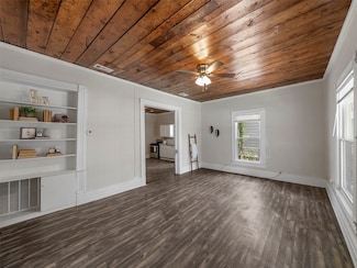1109 W Main St, Denison, TX 75020