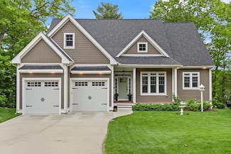 246 Forest Grove Ave, Wrentham, MA 02093