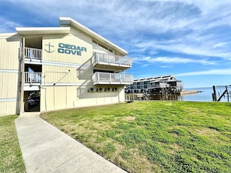 82 2nd St Unit 314, Cedar Key, FL 32625