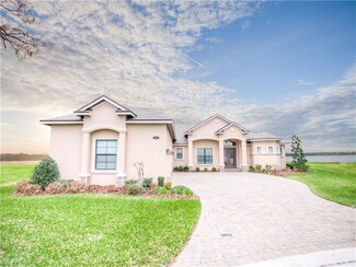 4870 Island Shores Ln, Lakeland, FL 33809
