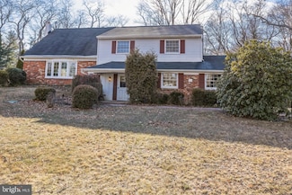 1633 S Crescent Blvd, Yardley, PA 19067