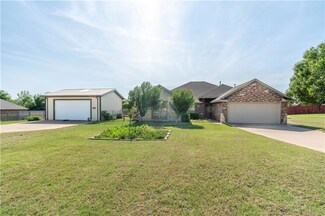 211 N Buffalo Ave, Guthrie, OK 73044