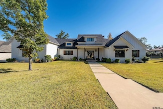 7580 Northlake Dr, Tyler, TX 75703