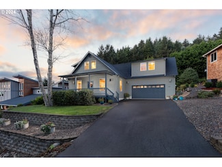 124 Sea Crest Dr, Otter Rock, OR 97369