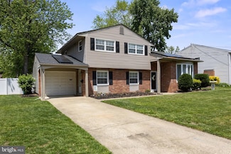 1008 E Tampa Ave, Cherry Hill, NJ 08034