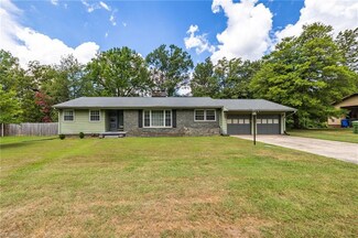 712 Flynt St, Kernersville, NC 27284