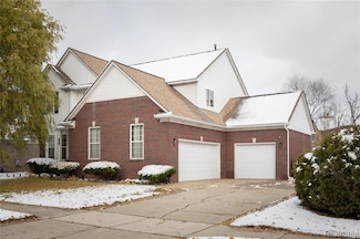 48850 Village Dr, Macomb, MI 48044