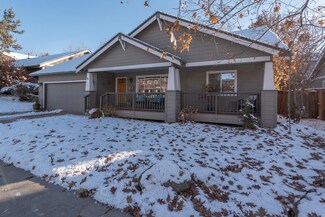 20707 Russell Dr, Bend, OR 97701