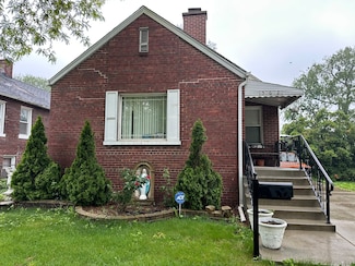 562 Harrison Ave, Calumet City, IL 60409