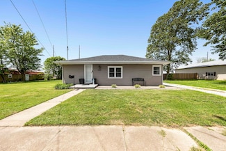 1007 S Main St, Fort Branch, IN 47648