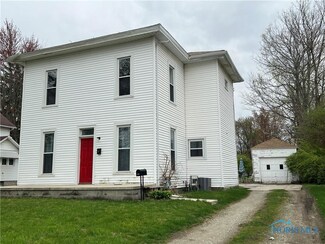 551 W Fremont St, Fostoria, OH 44830
