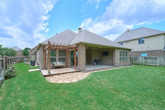 8422 Horsepen Bend Dr, Conroe, TX 77385