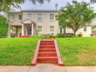 2012 Ward Pkwy, Fort Worth, TX 76110