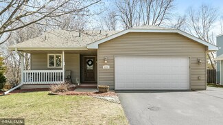 4234 Yorktown Dr, Saint Paul, MN 55123
