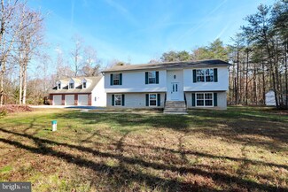 30480 Vinessa Ct, Charlotte Hall, MD 20622