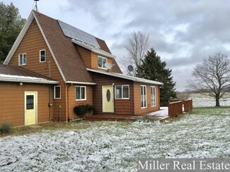 12600 N Shaytown Rd, Sunfield, MI 48890