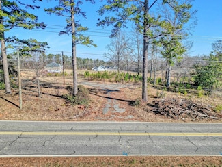 740 Canaan Rd, Spartanburg, SC 29306