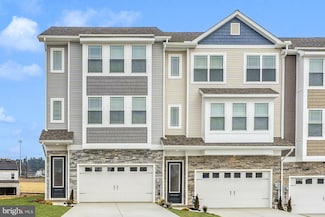 524 Bartholomew Dr, Waynesboro, PA 17268