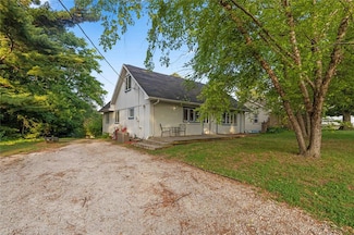 2717 S Union St, Des Moines, IA 50315