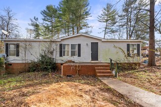 2511 Swanson Rd, Crouse, NC 28033