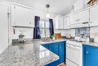 93 Grochmal Ave Unit 96, Springfield, MA 01151