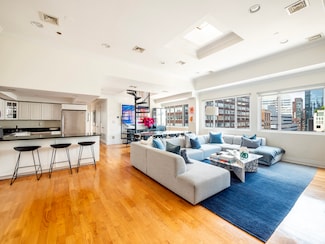 25 Murray St Unit PH10B, New York, NY 10007