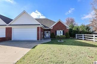 119 Twinson Ct, Paducah, KY 42001