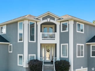 496 E Spruce Glen Rd, Murray, UT 84107