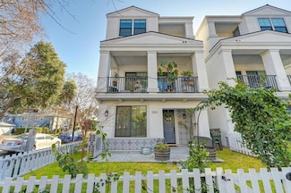 1215 Albright Walk, Sacramento, CA 95818