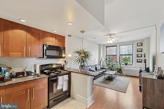 1324 Locust St Unit 605, Philadelphia, PA 19107