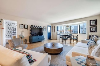 360 Guerrero St Unit 310, San Francisco, CA 94103