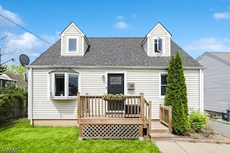 51 Richard Ave, West Caldwell, NJ 07006