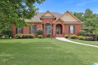 536 Overlook Rd, Fultondale, AL 35068