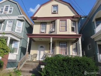 102 Madison Ave, Perth Amboy, NJ 08861