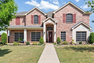 717 Sunrise Dr, Kennedale, TX 76060