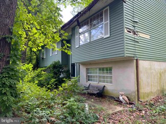 375 Gershal Ave, Elmer, NJ 08318
