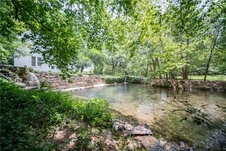 17575 Aubrey Long Rd, Gentry, AR 72734
