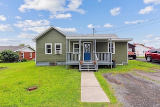 642 Blackwater Ave, Davis, WV 26260
