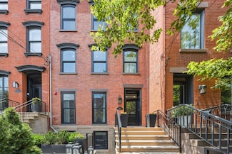 606 Bloomfield St, Hoboken, NJ 07030