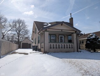727 E 31st St, Anderson, IN 46016