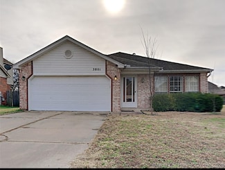 3801 W Hartford St, Broken Arrow, OK 74012