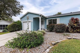 1501 Alfonso Ln, Lady Lake, FL 32159