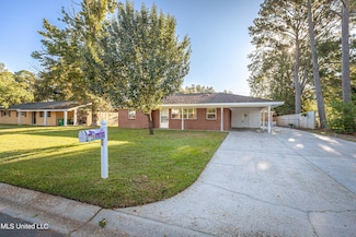 6357 Langland Dr, Ocean Springs, MS 39564