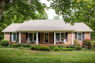 475 Clearview Cir, Rustburg, VA 24588