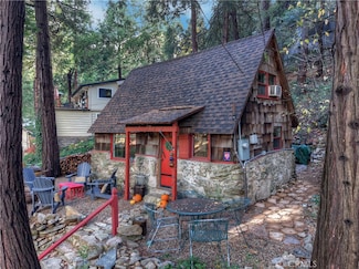 23270 Brookside Rd, Crestline, CA 92325