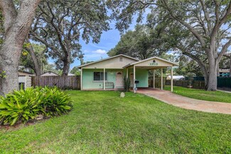 4810 22nd St N, Saint Petersburg, FL 33714