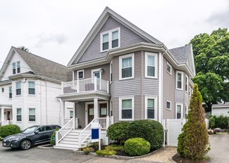 88 Gardner St Unit 1, Waltham, MA 02453