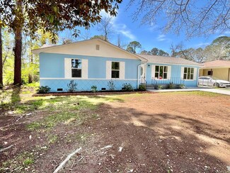 2320 Whispering Pines Rd, Albany, GA 31707