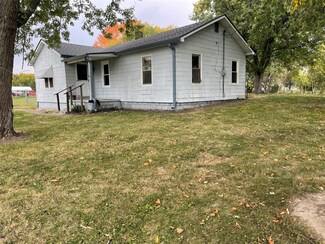 3138 W Anderson St, Anderson, IN 46011